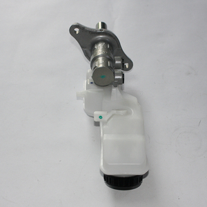 Haute qualité accessoires de voiture BHY2-43-40A AU maître-cylindre de Frein avec pot pour Mazda 3 Axela Mazda 6 Atenza - Product Image 1