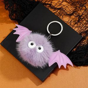 Llavero de silicona de murciélago de Halloween, colgante de peluche de monstruo para bolso, ideal para regalo de Navidad, venta al por mayor - Product Image 4