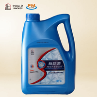 Huile de base de liquide de refroidissement OEVC à base d'éthylène glycol rose, haute performance, durée de vie plus longue pour le contrôle thermique des véhicules électriques hybrides