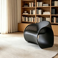 Chaise de salle à manger en fibre de verre découpée, double usage intérieur/extérieur, durable, en PRV, pour projets commerciaux