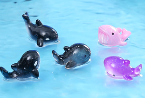 Ornamento de Tubarão-Baleia em Resina de 3cm para Micro Paisagens, Miniatura de Animal Marinho para Decoração DIY de Aquários Domésticos - Product Image 3
