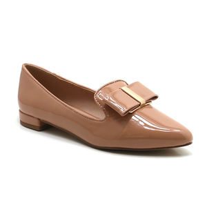 Chaussures plates élégantes à bout pointu pour femme, ornées, couleur <span class=keywords><strong>nude</strong></span>, confortables, ajustables, collection Printemps-Été, prêtes à être expédiées – Stock Chickita - Product Image 1