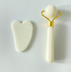 Kit d'outils de soin du visage : masseur facial en jade Gua Sha pour lifting du visage - Product Image 3