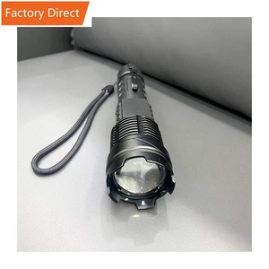 Torcia Portatile Super Luminosa 1200 Lumen con Zoom, Batteria Ricaricabile, Raggio di 260m, Impermeabile IP44, Multifunzione per Campeggio - Product Image 2