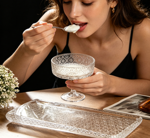 Bol à dessert en verre vintage à motifs gaufrés, sur pied, pour trifle, crème glacée, bonbons, salade de fruits, pour fêtes et mariages - Product Image 2