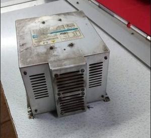 Repuestos Originales de Alta Calidad para Máquinas de Bordar Industriales, Controlador de Motor Servo AC Dahao en Buen Estado - Product Image 1