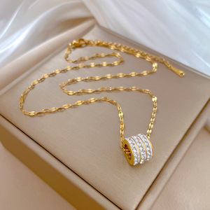 Collana con Ciondolo in Acciaio Inossidabile Placcato <span class=keywords><strong>Oro</strong></span> 18K Antiossidante con Cristalli di Zirconio per Donna - Product Image 2