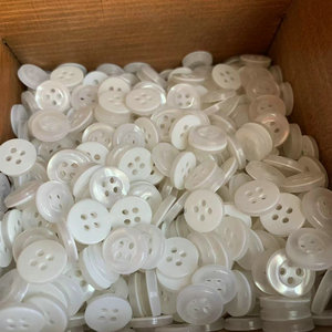 Bán Buôn Botones Tùy Chỉnh Ngọc Trai Trắng Polyester T Áo Sơ Mi Nút Dyeable Nhựa Nhựa Nút - Product Image 2