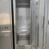 Casier personnalisable en acier inoxydable 304 à 3 niveaux et 3 colonnes avec serrures numériques pour zone de vestiaire d'usine alimentaire