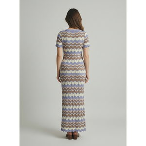 فستان ماكسي صيفي 2026 بنمط شيفرون محبوك للنساء بأكمام قصيرة وياقة دائرية وتصميم بوهيمي ضيق للشاطئ والإجازات - Product Image 6