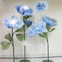 Lumière LED florale dynamique à ouverture et fermeture automatiques pour la décoration de scène d'événements de mariage et de décors de fond