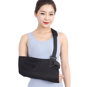 Nhà Máy Bán buôn y tế chỉnh hình vai Immobilizer có thể điều chỉnh thoáng khí khuỷu tay Brace hỗ trợ vành đai cánh tay Sling cho bị hỏng - Product Image 4