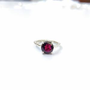 แหวนพลอยโกเมนปรับขนาดได้ เงินแท้ 925 แหวนพลอยทำมือ คอลเลคชั่นแหวนเงินคุณภาพดี เครื่องประดับเงิน ราคาขายส่ง - Product Image 5