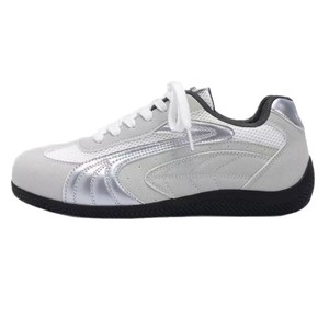 รองเท้าเทรนนิ่งลำลองสไตล์เรโทรสำหรับผู้ชายรุ่นใหม่ ระบายอากาศได้ดี เพิ่มความสูง แบบผูกเชือก กันลื่น และสวมใส่สบาย - Product Image 2