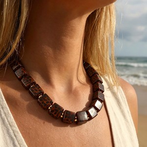 Nuova Collezione Autunnale: Collana con Perline in Acrilico Stampa Leopardata, Perle Geometriche Quadrate, Rotonde e a Cuore, Collane Impermeabili per Donne - Product Image 3