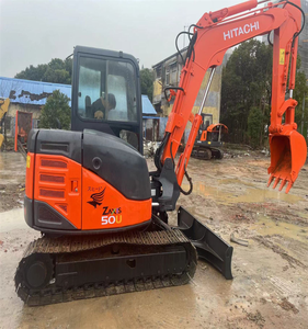 YONGGONG 90% Neuf Mini Excavatrice Hitachi ZX50U 5 Tonnes de Haute Qualité en Bon État - Product Image 1