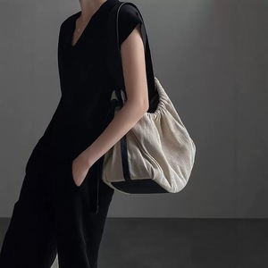 New Arrival Ins Style Minimalist <b>Canvas</b> Tote <b>Bag</b>, Lightweight <b>Large</b> Capacity Travel <b>Bag</b>, Casual Single-Shoulder Crossbody - Product Image 3
