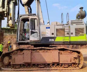 Zoomlion 380Kn.m ZR380L d'occasion état utilisé année 2022 ZR220 ZR150 ZR160 ZR280 ZR360 empilage fabriqué en Chine - Product Image 2