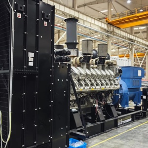 เครื่องกำเนิดไฟฟ้าดีเซลแบบเงียบ Mitsubishi ซีรีส์ <span class=keywords><strong>SPM</strong></span> กำลังสูง <span class=keywords><strong>160</strong></span> กิโลวัตต์ ความเร็วรอบ 1800 รอบต่อนาที ประสิทธิภาพสูง พร้อมหลังคาครอบ 480 โวลต์ 50/60 เฮิรตซ์ - Product Image 4