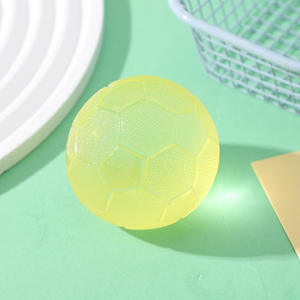 Jouet anti-stress en forme de ballon de football, basketball et baseball, en maltose, couleur unie, quatre styles, jouet amusant à presser - Product Image 4