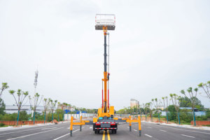 รถกระเช้าไฮดรอลิก DONGFENG 15 เมตร |   รถกระเช้าบูมยกสูง - Product Image 3