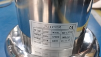 Extracteur de Jus Commercial Robuste HORUS pour Légumes, Fruits et Gingembre