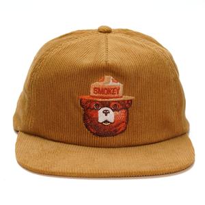 Casquettes en velours côtelé avec logo brodé coloré, casquettes snapback personnalisées à 5 panneaux non structurées - Product Image 1