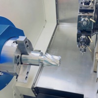 Tour CNC à tourelle sur axe Y, à banc incliné, modèle TCK56Y, avec système Fanuc, 12 stations d'outillage motorisé, centre de tournage robuste à broche unique