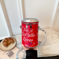 Nouveau Sac Bandoulière Cylindrique Imprimé Lettres Y2K 2026 pour Femme, Sac à Épaule en Cuir PU Tendance avec Fermeture Éclair, Sac à Main Amusant en Forme de Canette de Soda Geek