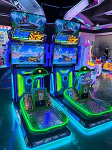 Machine de jeu d'arcade de course automobile de simulation à prix d'usine en gros, Super <span class=keywords><strong>Surfer</strong></span>, machine de jeu d'arcade de course automobile pour enfants - Product Image 2
