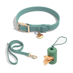 Ensemble collier et laisse pour chien de petite taille, réglable, en PVC souple, imperméable, avec étiquette de nom à motif animal et porte-sac à crottes - Product Image 3