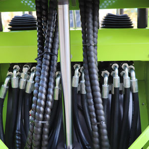 Minicargadora con Certificación CE, Tracción en las 4 Ruedas, Motor Diésel, Bomba de Motor PLC, Caja de Cambios, Capacidad de Cucharón de 0.2m, 37kW - Product Image 2