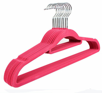 XIQI Rose Rouge Velours Cintres avec Logo Copperrose Or Crochets Durable Antidérapant Garde-Robe Vêtements Rack