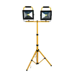 Sıcak satış IP65 yüksek parlaklık led tripod standı 20W led şarj edilebilir çalışma lambası