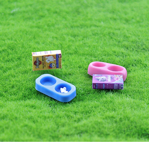 1/6 1/12 Doll House Simulação Miniatura Mini Dog food/ Cat food + bandeja modelo Decoração - Product Image 1