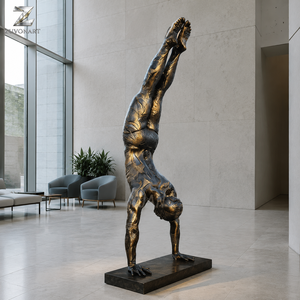 Scultura in Bronzo di Ginnasta, Statua di Figura Umana Acrobatica Fusa a Mano con Patina Anticata per Hall di Hotel, Palestre e Impianti Sportivi - Product Image 4