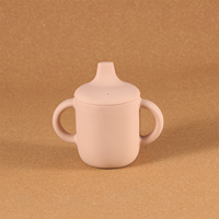Gobelet en silicone pratique avec poignée Tasse d'entraînement souple avec couvercles pour enfants pour bébé tout-petit Alimentation Starter Tasse d'apprentissage
