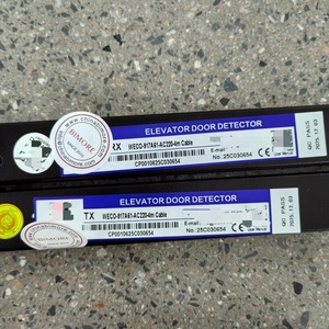 Détecteur de porte WECO-917A61-AC220 <span class=keywords><strong>avec</strong></span> boîtier d'alimentation, rideau lumineux et câble de 4 m – Pièces détachées pour ascenseurs - Product Image 2