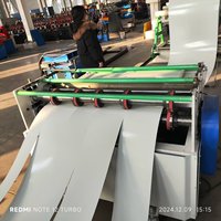 Machine de fabrication de profilés avec réglage automatique de l'épaisseur pour panneaux de toiture en métal Revêtement de maison préfabriquée Façades de bâtiment