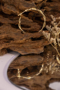 Boucles d'oreilles créoles dorées style bohème pour femmes, plaquées argent sterling 925, grandes et surdimensionnées 30/40 mm - Product Image 5