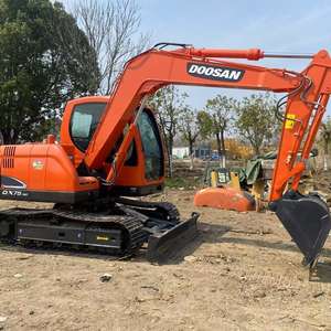 Mini-excavatrice d'occasion Doosan Dx75-9c Dx75 7 tonnes 8 tonnes, Corée, matériel de terrassement d'occasion, excavatrices sur chenilles d'origine - Product Image 1