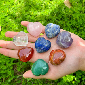 9PCS Palm burattato <span class=keywords><strong>Heart</strong></span> Worry <span class=keywords><strong>Stone</strong></span> per sollievo dall'ansia cristalli curativi Craft <span class=keywords><strong>set</strong></span> 7 <span class=keywords><strong>Chakra</strong></span> pietre a forma di cuore bilanciamento Reiki - Product Image 2