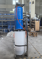 Système de traitement de l'eau souterraine en acier inoxydable personnalisé de 1000 LPH, réservoir sous pression, pompe, osmose inverse, eau potable