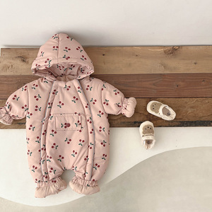 Monos de invierno para niñas pequeñas más ropa cálida de terciopelo de una pieza ropa de algodón estilo occidental monos gruesos con capucha para bebés - Product Image 6