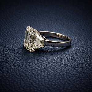 Bague de fiançailles et de mariage personnalisée 1, 2, 3 ou 5 carats en or 14k ou 18k avec diamant de laboratoire – Bijoux de marque de luxe - Product Image 4