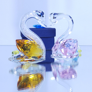 Ornamenti a Forma di Cigno con Collo Tempestato di Diamanti, Regali di Nozze in Cristallo - Product Image 4