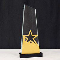 Trophée personnalisé en cristal avec plaque dorée en forme d'étoile MH-J007