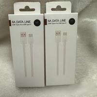 Emballage personnalisé avec impression de logo pour câble de charge rapide, boîtes en papier pour la charge de téléphones portables avec trou de suspension