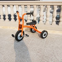 Équipement de terrain de jeux commercial, tricycle à pousser double en métal pour enfants de maternelle