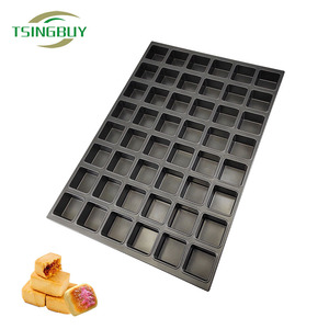Bandeja para Hornear de Acero Aluminizado Antiadherente para Panadería Industrial, con 48 Moldes Cuadrados para Cupcakes y Muffins - Product Image 1